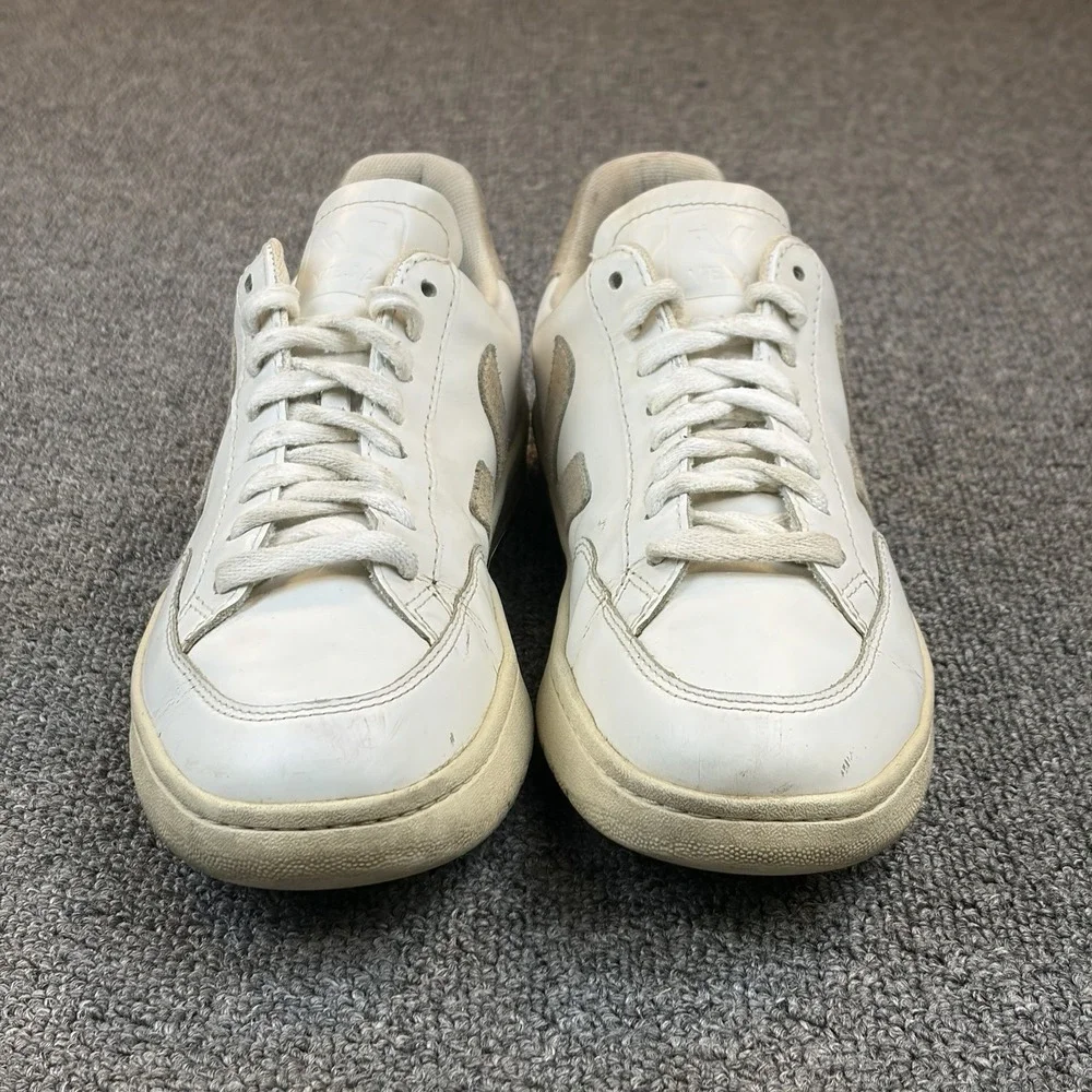 Veja Women's Esplar Logo V-12 Lace Up Sneakers Extra White/Sable Shoes Size 8 US